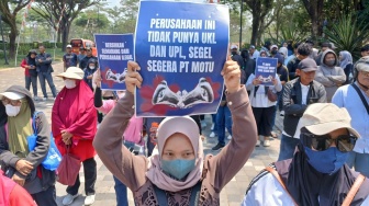 Diduga Belum Kantongi Izin Lengkap, Ratusan Warga Geruduk Pabrik Sepeda Listrik di Semarang