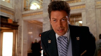 Tim Curry, Aktor Home Alone 2, Meninggal Dunia pada Usia 80 Tahun