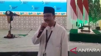 Ribuan Santri Meriahkan Persiapan Pembukaan Muktamar Ke-35 NU di Jombang
