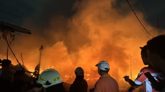 720 Jiwa Kehilangan Tempat Tinggal Akibat Kebakaran Hebat di Penjaringan