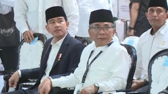 Bukan Sekadar Ormas: Di Hadapan Prabowo-Gibran, Gus Yahya Tegaskan NU Penyangga Utama NKRI