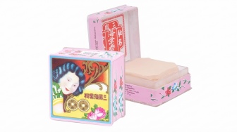 Review Bedak Fanbo Hoitong, Bedak Legend dengan 2 Cara Pakai