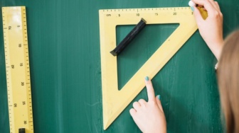 Daftar Angka Triple Pythagoras Terlengkap untuk Segitiga Siku-siku
