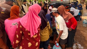 Kemarau Panjang Bikin Air Bersih Langka, 640.000 Liter Disalurkan ke 40 Titik