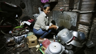 Tinggal di Rumah Bambu Tanpa TV, Janda di Jogja Ini Syok Dicap Masuk Kategori Orang Kaya Desil 10