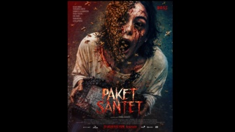 Jangan Asal Buka Kiriman Misterius! Review Paket Santet: Petaka Belanja Online Mistik yang Kejam