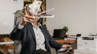 Gaji Pas-pasan Tapi Mau Financial independence, Emangnya Bisa?
