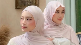 Mengenal Hijab Dimsum, Tren Pashmina Keriting yang Dilirik Gen Z Bikin Gaya Makin Unik!