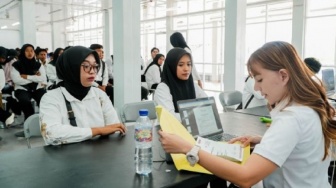 Mahasiswa hingga Ibu Rumah Tangga Rebutan Jadi Relawan MotoGP Mandalika, Apa Menariknya?