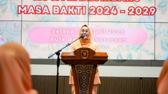 Sepak Terjang Masrupah Syarifuddin Istri Sekda Kalsel yang Ingin 'Kembali Muda' di Tengah Karhutla