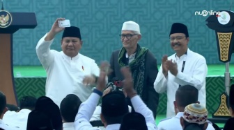 Prabowo Dapat Kartu Anggota NU, Berlaku Seumur Hidup