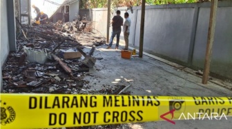 Api Lalap Separuh Kantor Balai TN Meru Betiri, Diduga Korsleting Listrik