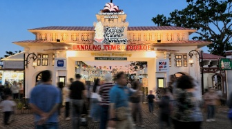 Serasa Kembali ke Bandung Tempo Doeloe, Berburu Kuliner Legendaris Sambil Nikmati Hiburan dan Wahana