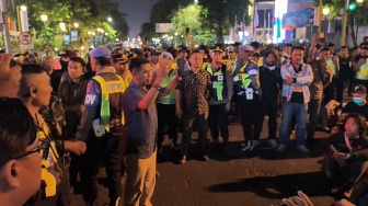 Aksi di Simpang Gramedia Jogja Diwarnai Saling Dorong, Peserta Aksi hingga Polisi Terluka