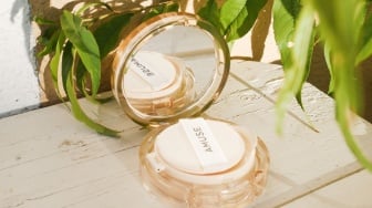 9 Rekomendasi Cushion Lokal untuk Kulit Sawo Matang dan Tan dengan Undertone Hangat