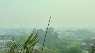 Warga Kuching Malaysia: Kami Tidak Bisa Lihat Apapun karena Asap Kebakaran Hutan Kalimantan