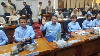 Rapat Perdana di DPR! Sudaryono Langsung Paparkan Program BGN dan Bahas Anggaran 2027