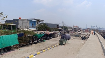Sudah dari 2023, 'Nyelang' Jadi Napas Warga Pesisir Cilincing Demi Dapatkan Air Bersih