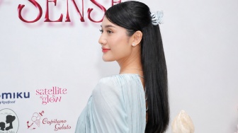 Aksesori Rambut Naik Kelas, Tren Beauty Kini Hadirkan Pengalaman Multisensori