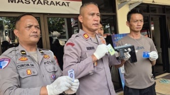 Ancam Warga dan Pedagang Pakai Airsoft Gun, Oknum Mengaku Wartawan di Baleendah Ditangkap