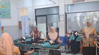 50 Murid SMP di Jombang Diare Massal Diduga karena Keracunan MBG
