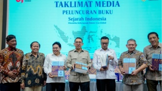 Kemenbud Luncurkan Buku Sejarah Indonesia, 5 Jilid Capai Ribuan Halaman