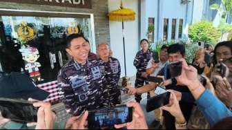 TNI AL Dalami Kasus Prajurit Jadi Ajudan Arya Wedakarna di Acara Komunitas LGBT