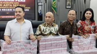 Kejari Karawang Sita Rp42,54 Miliar dalam Kasus Dugaan Korupsi KPR