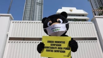 KBRI Kuala Lumpur Digeruduk, Warga Malaysia Desak Prabowo Buka Nama Perusahaan Terlibat Karhutla