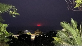Status Siaga, Kapal Dilarang Mendekat Radius 3 Km dari Kawah Aktif Gunung Anak Krakatau