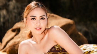 Sisca Saras Jadi Istri Abdur Arsyad di Film Titik Kumpul, Netizen: Dunia Sedang Tidak Baik-Baik Saja