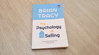 The Psychology of Selling: Seni Berbisnis dan Memahami Pelanggan
