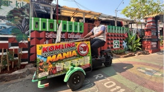 Dari Gang ke Gang, Komling Jemput Sampah Organik Warga Gandaria Utara
