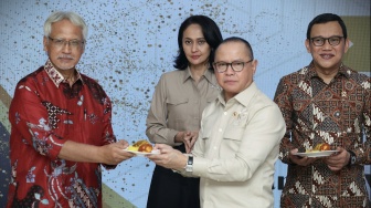 Setahun Menjabat, Menteri Mukhtarudin Perkuat Pelindungan dan Tingkatkan Kualitas Pekerja Migran