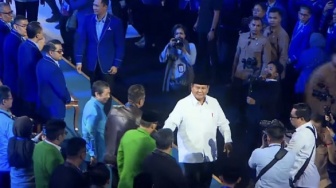 Elite Politik Kumpul di GBK, Puan Saksikan SBY-AHY Sambut Prabowo-Gibran di HUT Demokrat Ke-25