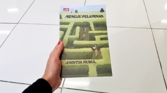 Cinta Tak Cukup, Uang Panai Menanti: Ambisi Menikah dalam Menuju Pelaminan