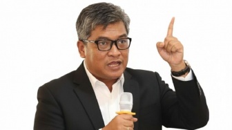 Duka Dunia Akademik: Mengenang Airlangga Pribadi, Intelektual Kritis dan Dosen Berdedikasi UNAIR