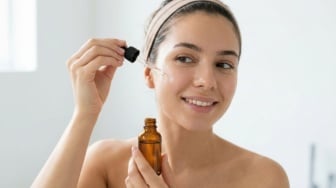 Makin Glow Up, Ini 5 Serum Eksfoliasi Lokal untuk Regenerasi Kulit