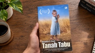 Novel Tanah Tabu: Kisah Perempuan Papua Berjuang Melawan Keadaan