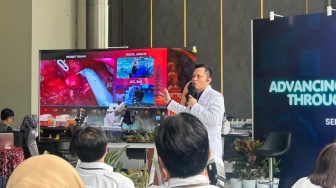 Jadi Pusat Belajar Robotik! RSCM Lakukan Operasi Pengangkatan Rahim Jarak Jauh Pertama di Indonesia