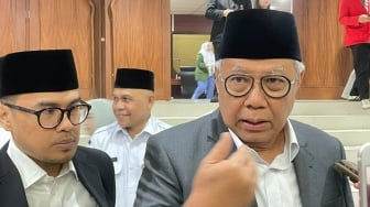 DLH Diminta Turun Tangan, Benyamin Sebut TPST Abu & Co Punya Izin Pembakaran Sampah, Kok Bisa?