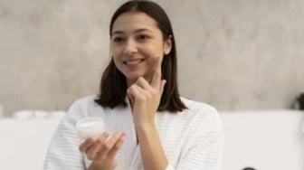 Bye-Bye Muka Tomat! Ini 4 Soothing Gel Mugwort Khusus Kulit Berminyak, Cuma 30 Ribuan