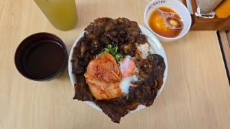Habis Rp100 Ribuan, Puas Gak Ya Makan Kimchi Karubi Nikudon di Kimukatsu? Ini Pengalaman Aslinya!