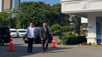 Prabowo Lantik Pejabat Sore Ini, Wamenkeu Suahasil Tiba di Istana dan Bakal Gantikan Purbaya?