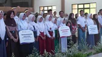 Dari Anak Sekolah hingga Orang Dewasa, 330 Warga Tangerang Dapat Akses Pendidikan