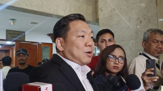 Korban Keracunan MBG Sudah 53 Ribu, DPR Desak Polisi Usut Tanpa Tunggu Laporan