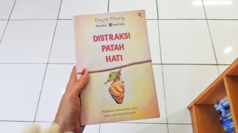 Distraksi Patah Hati: Belajar Melepaskan dan Terluka Sewajarnya