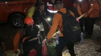 Benturan Keras di Kepala, Pendaki Asal China Jatuh Pingsan di Rinjani