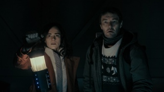 Review Dark Matter Season 1: Menjelajah Multiverse Demi Menyelamatkan Cinta Sejati