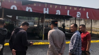 Polisi Libatkan Densus 88 dan Jatanras Usut Pembakaran Warung Mi dan Babi di Sukoharjo